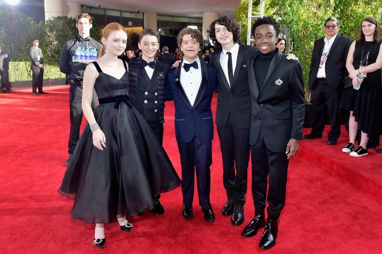 sadie-sink-stranger-things-cast-2018-golden-globe-awards